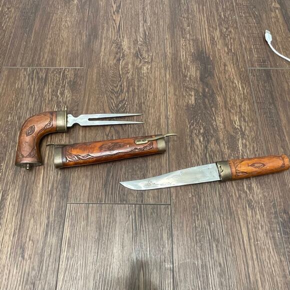Vintage Mid 20th c. Wood Sheath Carved Pistol Shaped Knife & Fork Set (Indian) - Picture 7 of 13